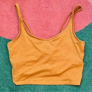 Vuori Halo Cropped Top XL Mustard Yellow Performance Athleisure Athletic Wear
